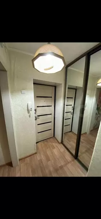 1-к. квартира, 30 м, 4/5 эт. - Фото 0