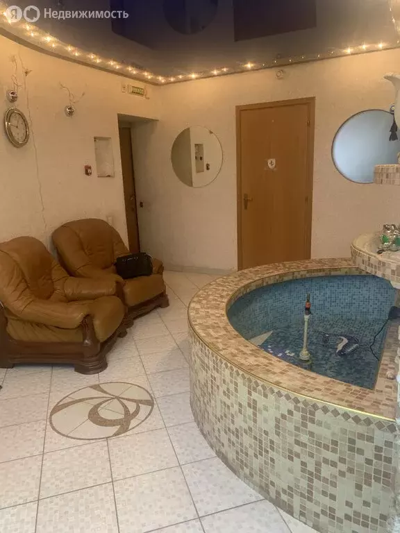 Офис (180 м) - Фото 1