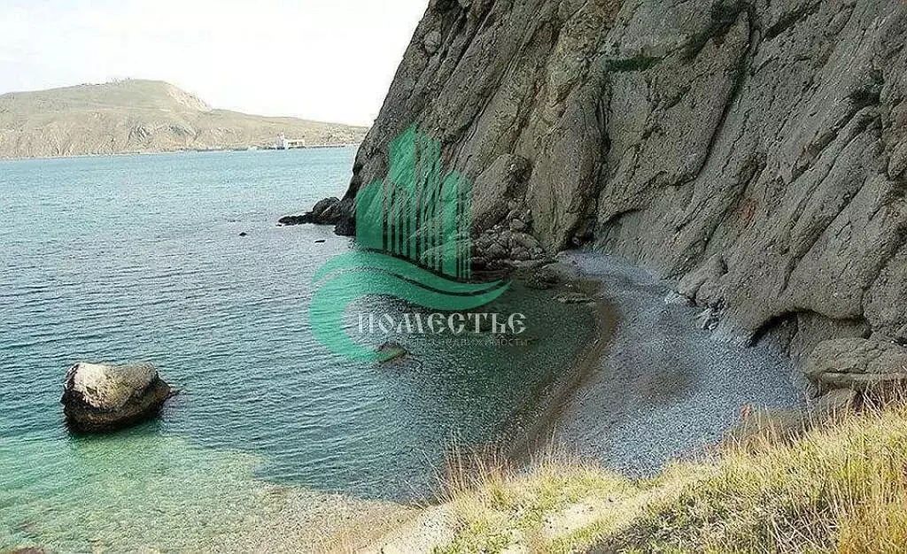 Участок в посёлок городского типа Орджоникидзе, садоводческое ... - Фото 0