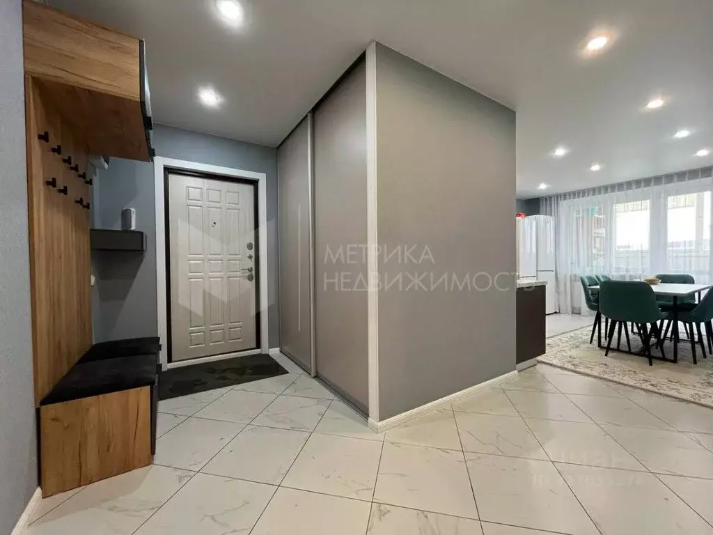 3-к кв. Тюменская область, Тюмень ул. Константина Посьета, 5 (93.2 м) - Фото 1