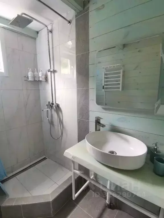 Дом в Алтай, Чемальский район, Элекмонарское с/пос, с. Элекмонар ул. ... - Фото 2