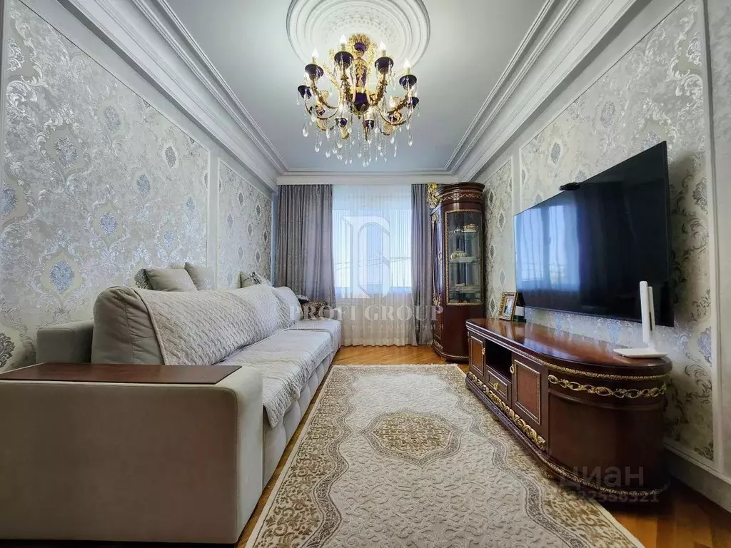 3-к кв. Дагестан, Махачкала ул. Ахмедхана Абу-Бакара (70.0 м) - Фото 1