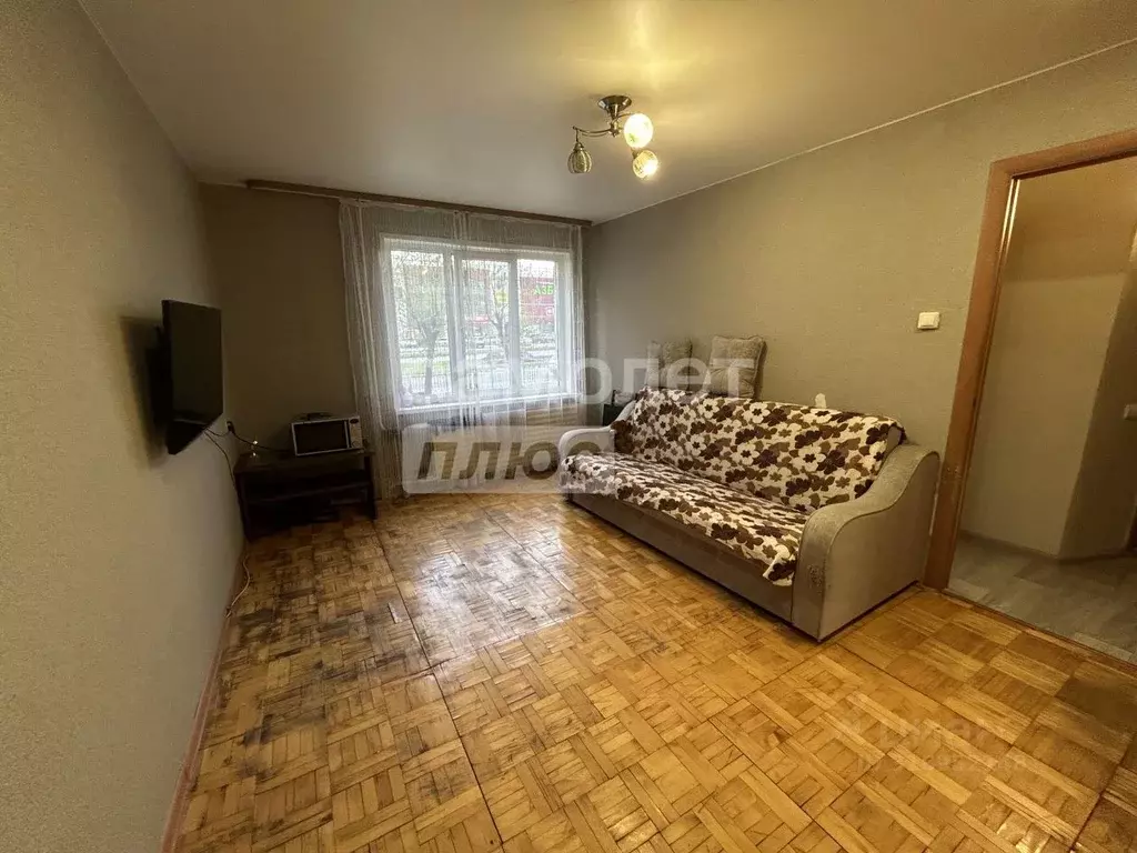 1-к кв. Удмуртия, Ижевск Молодежная ул., 25 (29.0 м) - Фото 0