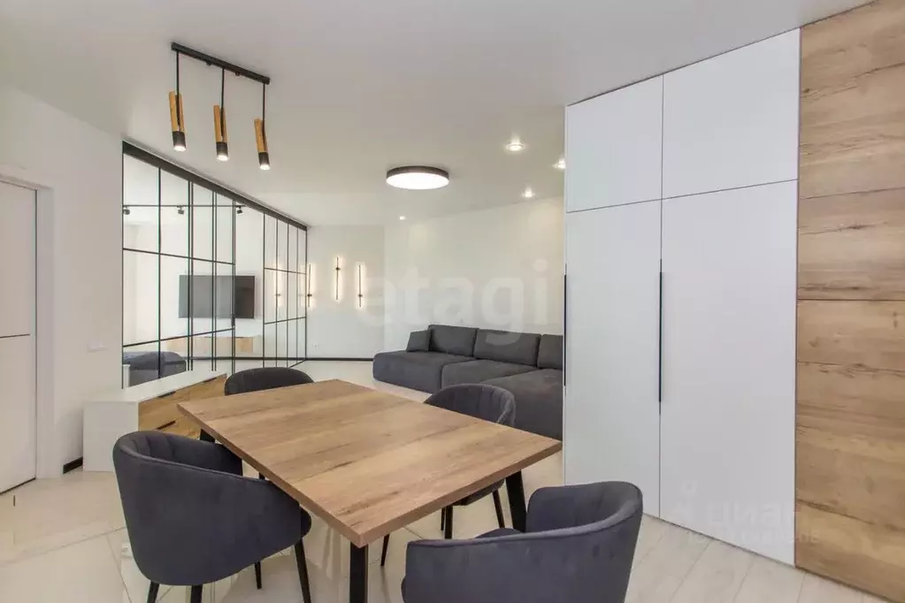 2-к кв. Приморский край, Владивосток Седанка мкр, ул. Глинки, 27 (88.9 ... - Фото 1