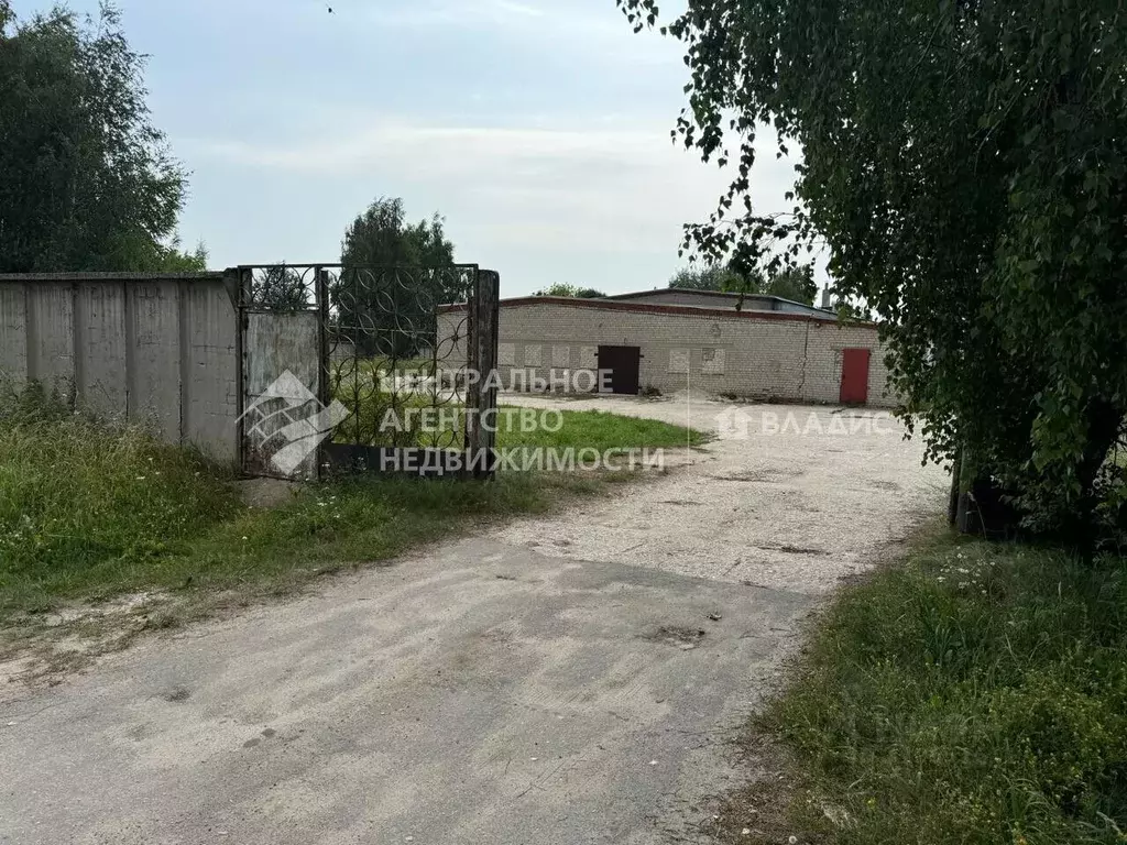 Помещение свободного назначения в Рязанская область, с. Захарово ул. ... - Фото 0