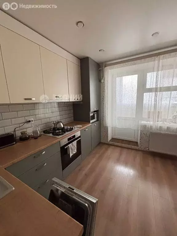 2-комнатная квартира: Чебоксары, улица И.П. Прокопьева, 20 (68 м) - Фото 0