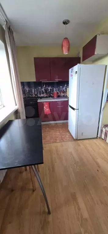 Квартира-студия, 31 м, 3/3 эт. - Фото 0