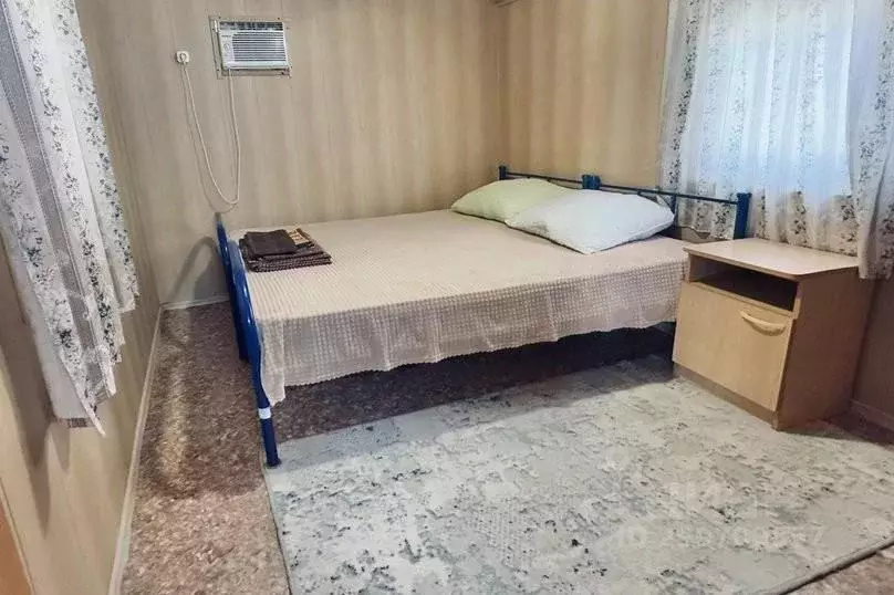 Дом в Краснодарский край, Темрюкский район, Голубицкое с/пос, ... - Фото 1
