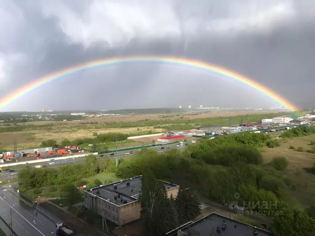 1-к кв. Московская область, Люберцы городской округ, Мирный пгт ул. ... - Фото 0