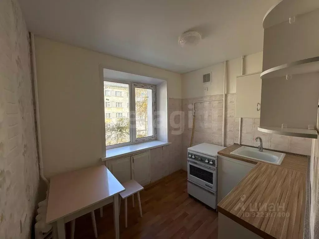 2-к кв. Кировская область, Киров ул. Морозовская, 35 (44.7 м) - Фото 1