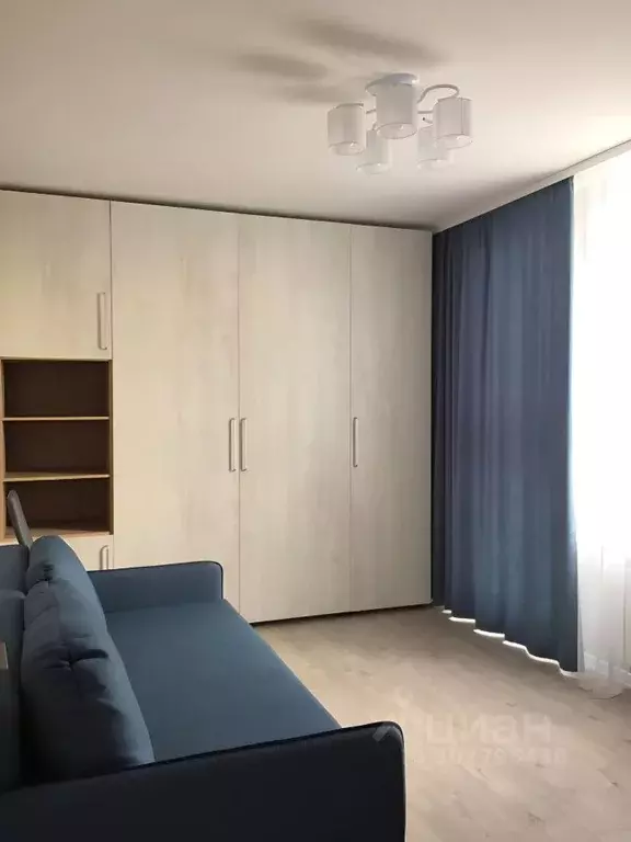 2-к кв. Белгородская область, Белгород ул. Есенина, 9к2 (70.0 м) - Фото 1