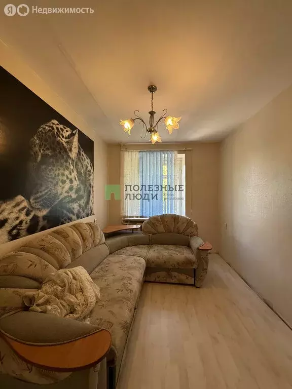 3-комнатная квартира: Ижевск, Ракетная улица, 18 (51.6 м) - Фото 1