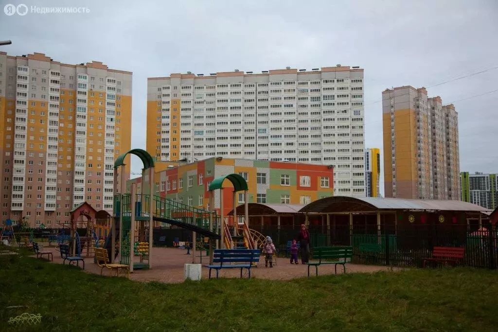 2-комнатная квартира: Санкт-Петербург, проспект Королёва, 68 (56 м) - Фото 1