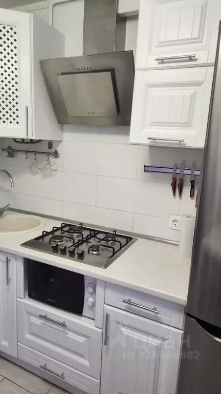 2-к кв. Крым, Симферополь ул. Гагарина, 13А (43.0 м) - Фото 2