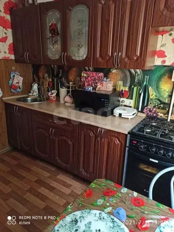 3-к кв. Омская область, Омск Сибирский просп., 6 (64.0 м) - Фото 0