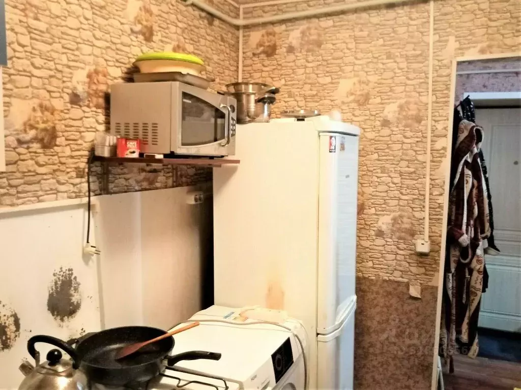 4-к кв. Краснодарский край, Темрюк ул. Макарова, 2 (65.0 м) - Фото 0