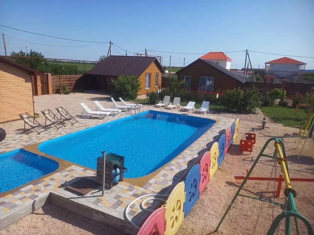 Дом в Краснодарский край, Ейский район, Должанская ст-ца ул. Фрунзе, ... - Фото 1
