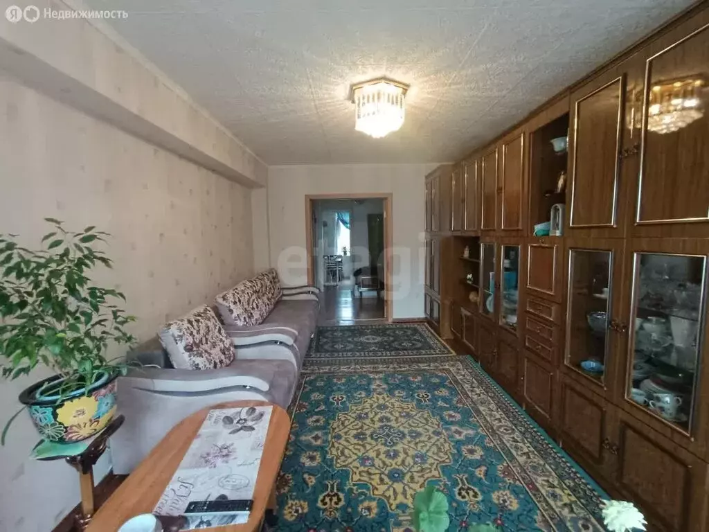 3-комнатная квартира: Юрга, Кузбасский проспект, 14 (65.4 м) - Фото 1