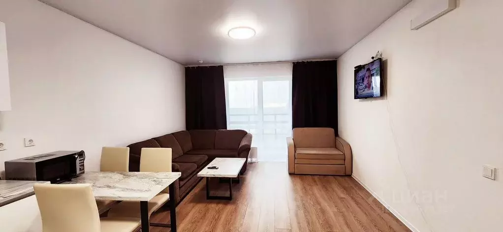 1-к кв. Свердловская область, Екатеринбург ул. Хуторская, 1/2 (42.0 м) - Фото 1