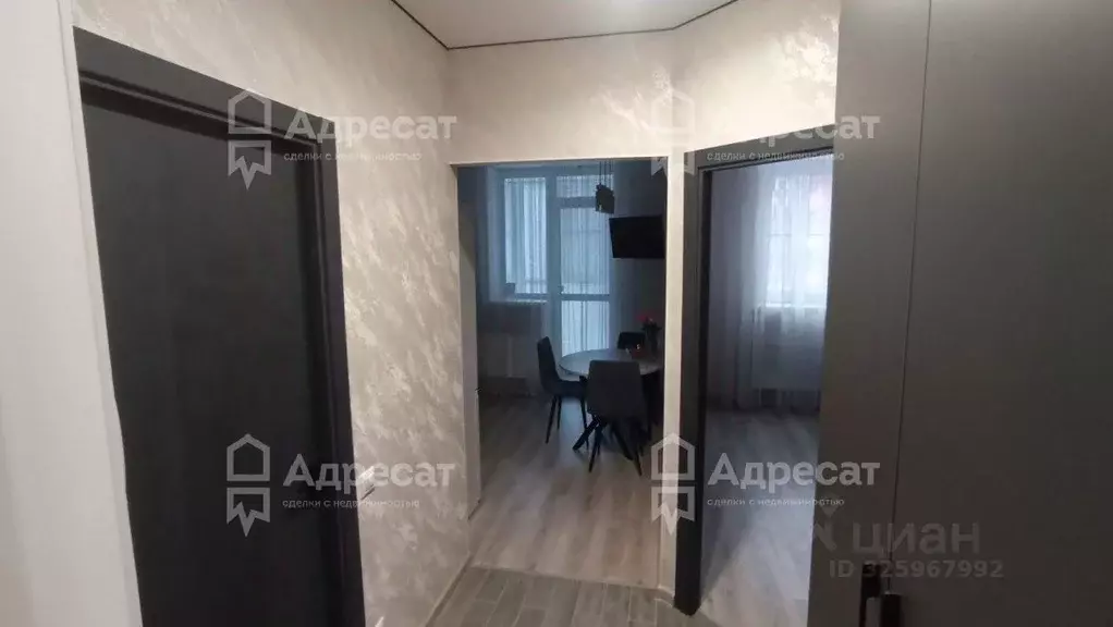 1-к кв. Волгоградская область, Волгоград ул. 70-летия Победы, 21 (35.0 ... - Фото 1