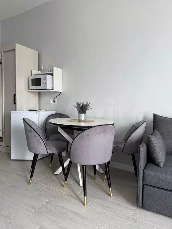 Комната 27 м в 1-к., 8/9 эт. - Фото 1