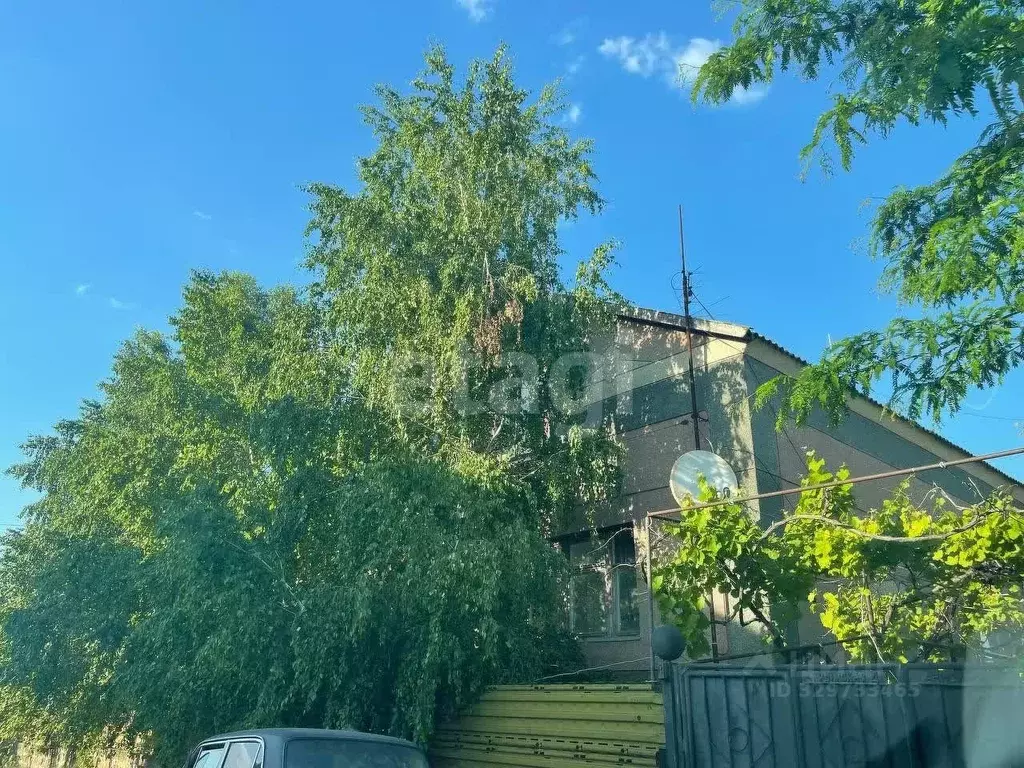 Дом в Крым, Сакский район, Ореховское с/пос, с. Михайловка ул. ... - Фото 1