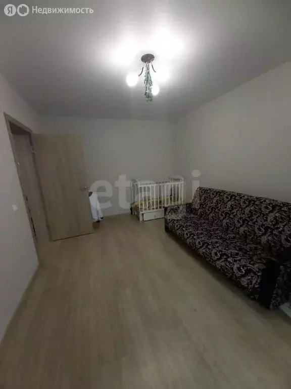 1-комнатная квартира: Воронеж, улица Адмирала Чурсина, 8 (35 м) - Фото 1