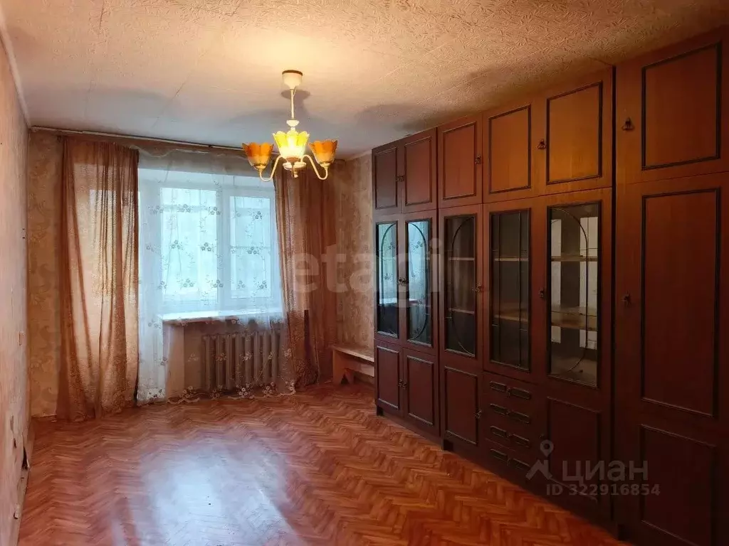 3-к кв. Калужская область, Малоярославецкий муниципальный округ, с. ... - Фото 1