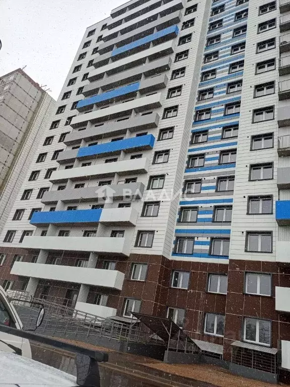 2-к кв. Бурятия, Улан-Удэ 148А мкр, 1/5 (56.1 м) - Фото 0