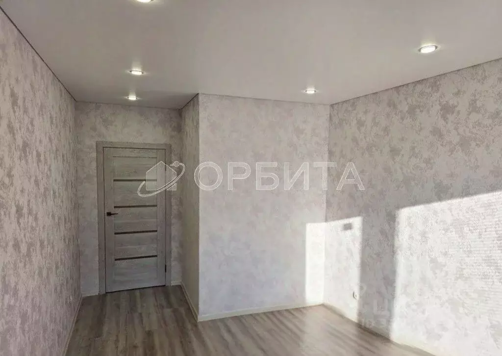 1-к кв. Тюменская область, Тюмень ул. 50 лет Октября, 75к2 (39.4 м) - Фото 1