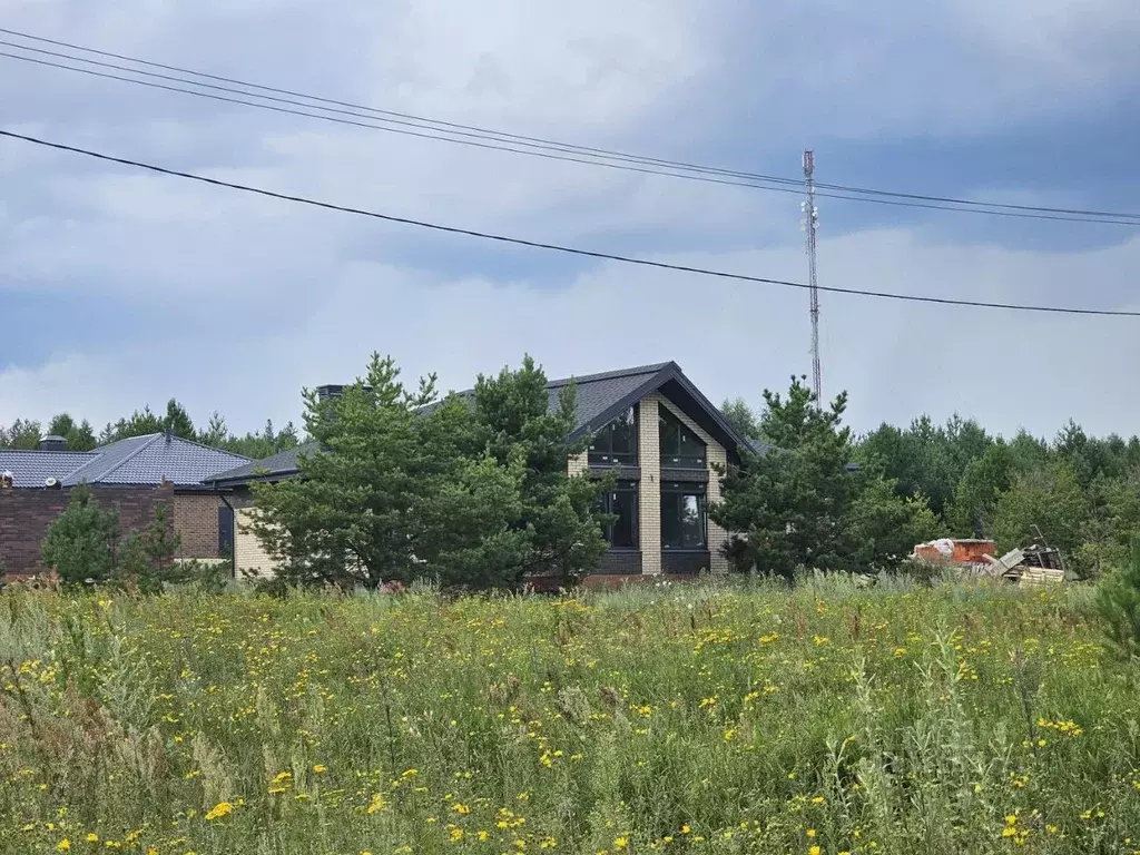 Участок в Татарстан, Лаишевский район, Песчано-Ковалинское с/пос, с. ... - Фото 1