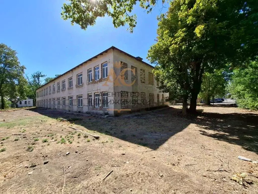 Торговая площадь в Крым, Советский пгт пер. Больничный, 6 (697 м) - Фото 0