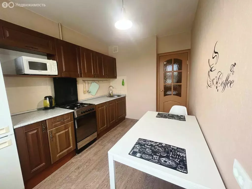 2-комнатная квартира: Волгоград, Елецкая улица, 10 (49.1 м) - Фото 0