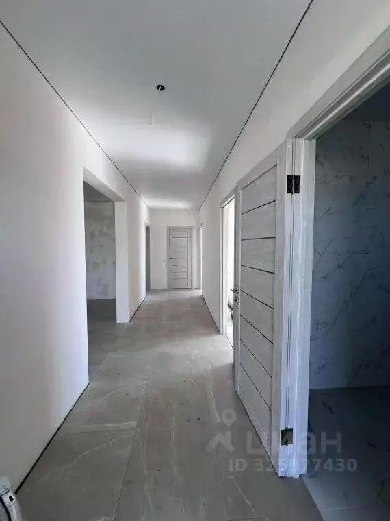 Дом в Крым, Симферопольский район, с. Трудовое ул. Зеленая (100 м) - Фото 2