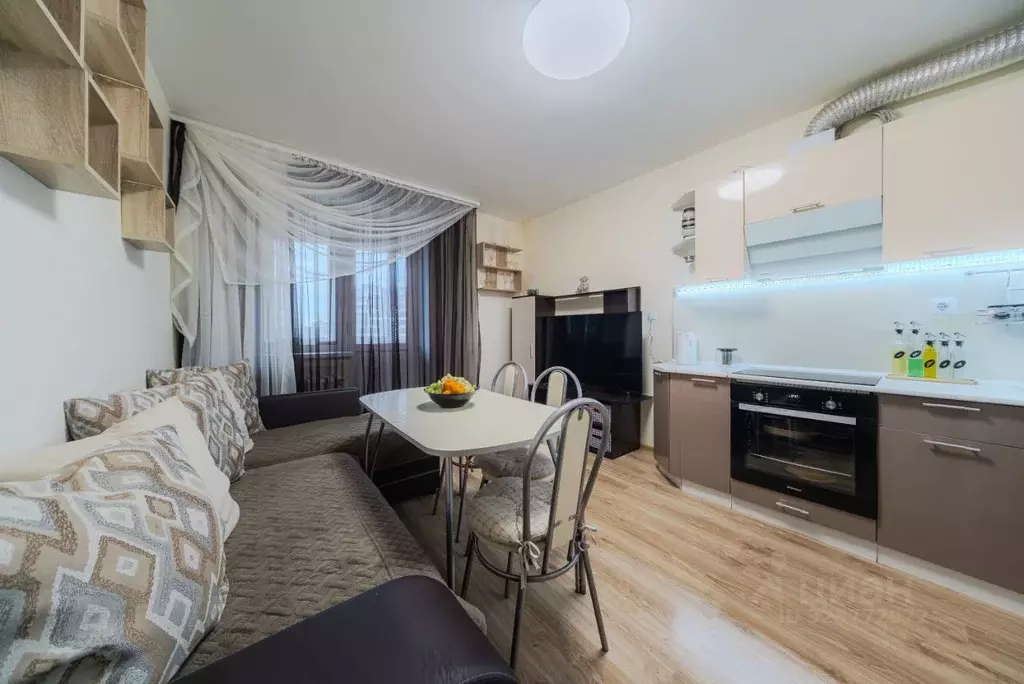 2-к кв. Ленинградская область, Мурино Всеволожский район, ул. Шоссе в ... - Фото 1