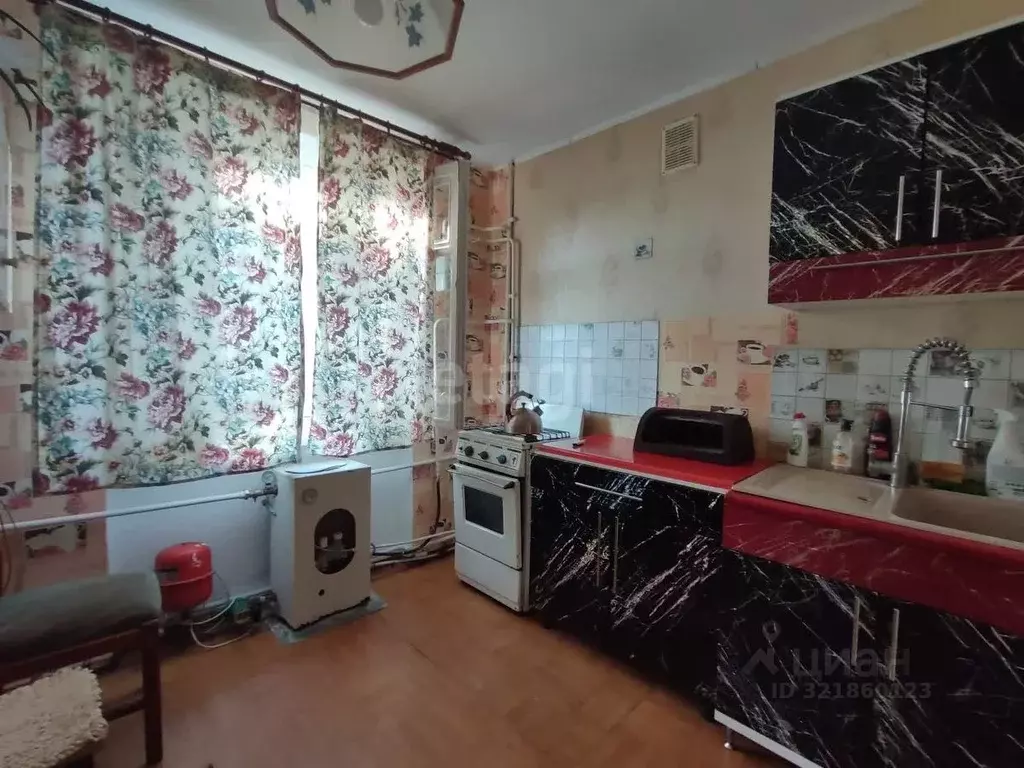 1-к кв. Крым, Советский пгт ул. Степная, 1 (37.3 м) - Фото 1