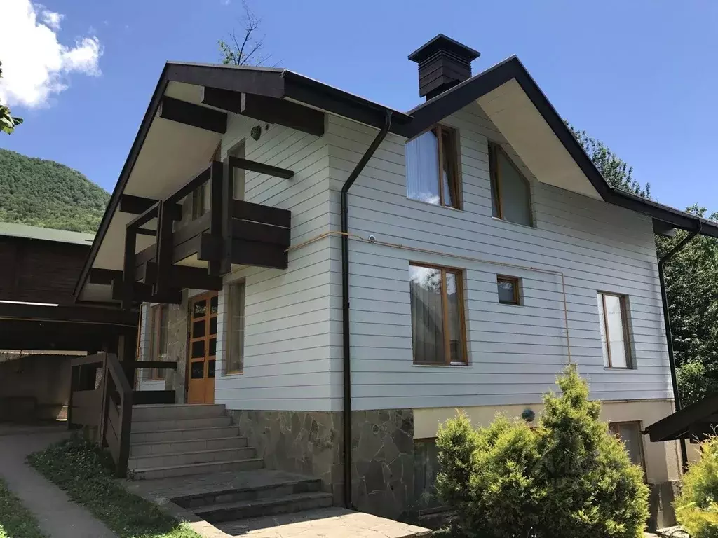 Дом в Краснодарский край, Сочи городской округ, Красная Поляна пгт ... - Фото 1