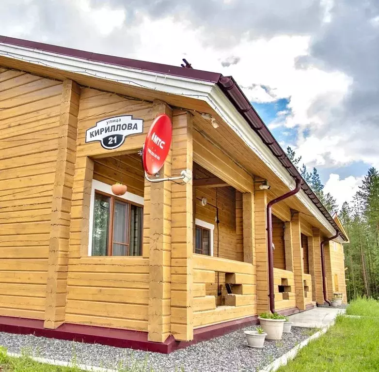 Дом в Карелия, Костомукшский муниципальный округ, д. Вокнаволок ул. В. ... - Фото 2