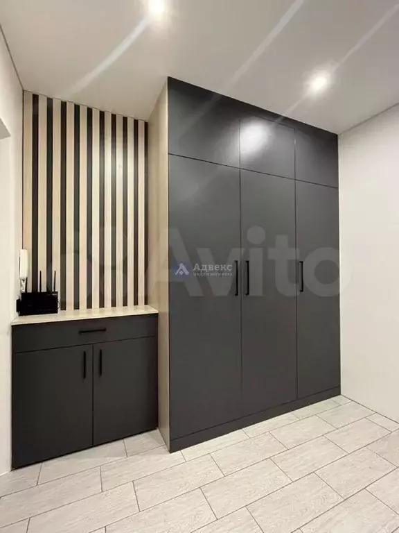 3-к кв. Тюменская область, Тюмень ул. Пермякова, 67 (101.2 м) - Фото 1