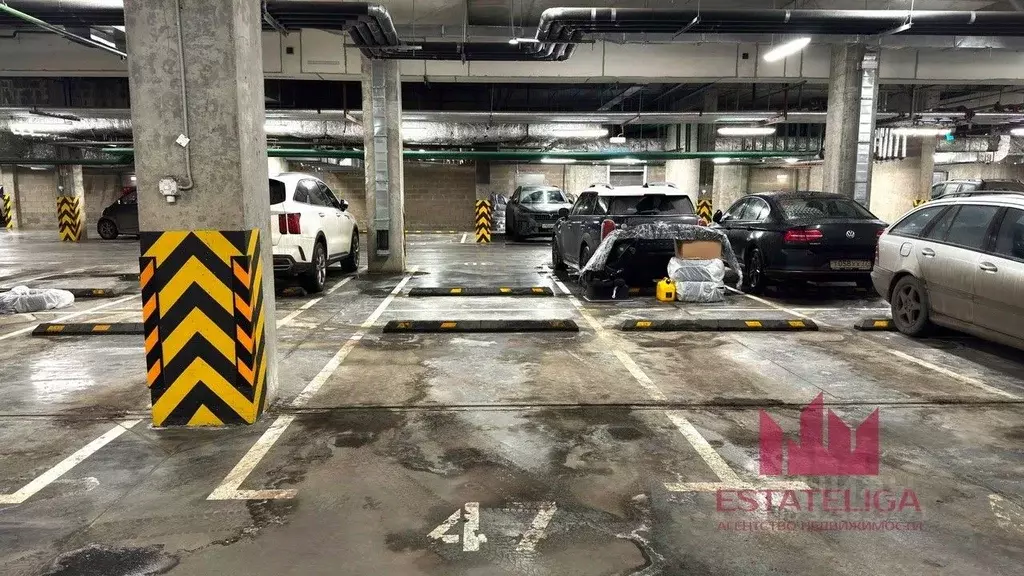 Гараж в Московская область, Красногорск ул. Липовой Рощи, 6к2 (13 м) - Фото 1