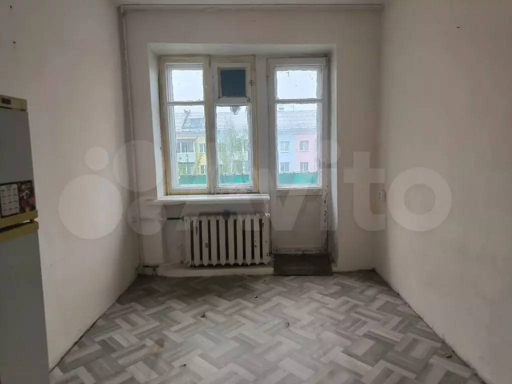 Комната 9,4 м в 6-к., 3/3 эт. - Фото 0