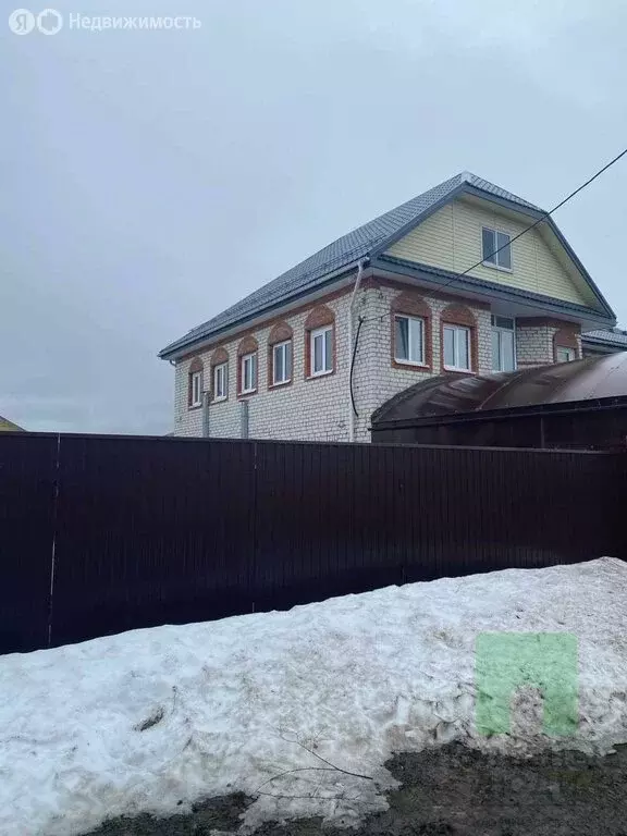 Дом в Йошкар-Ола, Советский переулок, 10 (240 м) - Фото 1