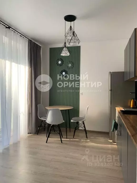 Свободной планировки кв. Свердловская область, Екатеринбург ул. ... - Фото 1