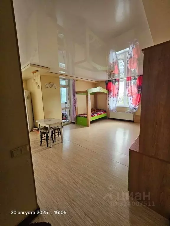 3-к кв. Свердловская область, Екатеринбург ул. Комсомольская, 78 (66.6 ... - Фото 1