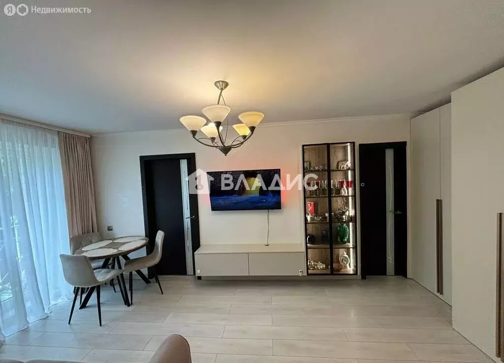 2-комнатная квартира: Калининград, Знойная улица, 5 (43.8 м) - Фото 1