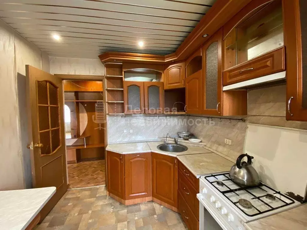 4-к кв. Новгородская область, Великий Новгород ул. Попова, 10 (71.1 м) - Фото 1