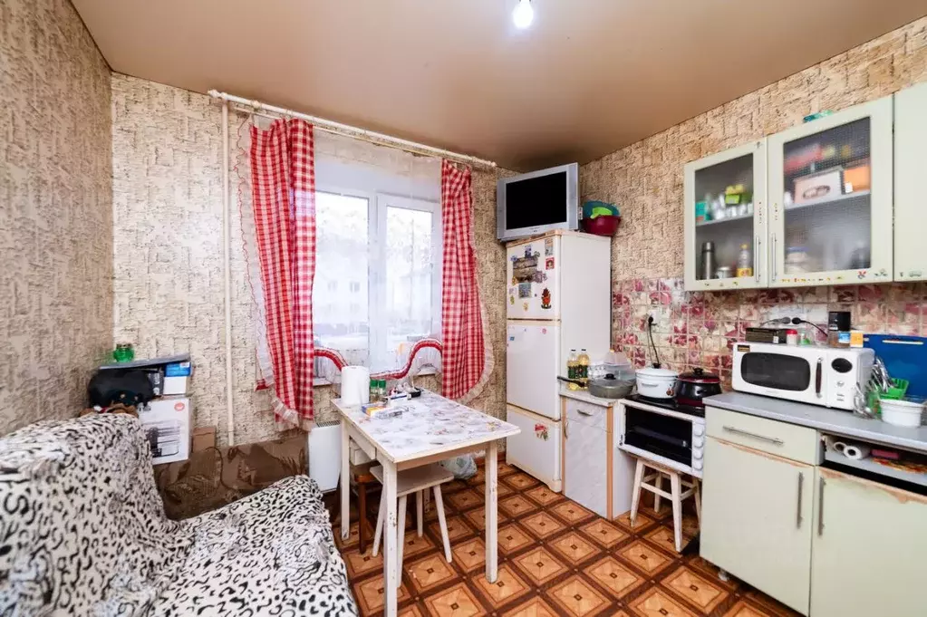 2-к кв. Курганская область, Курган Чернореченская ул., 127 (54.3 м) - Фото 1