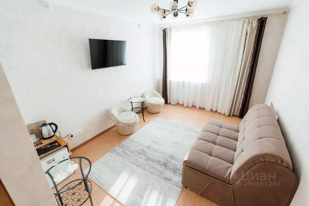 Комната Алтайский край, Барнаул Тюменская ул., 1А (40.0 м) - Фото 1