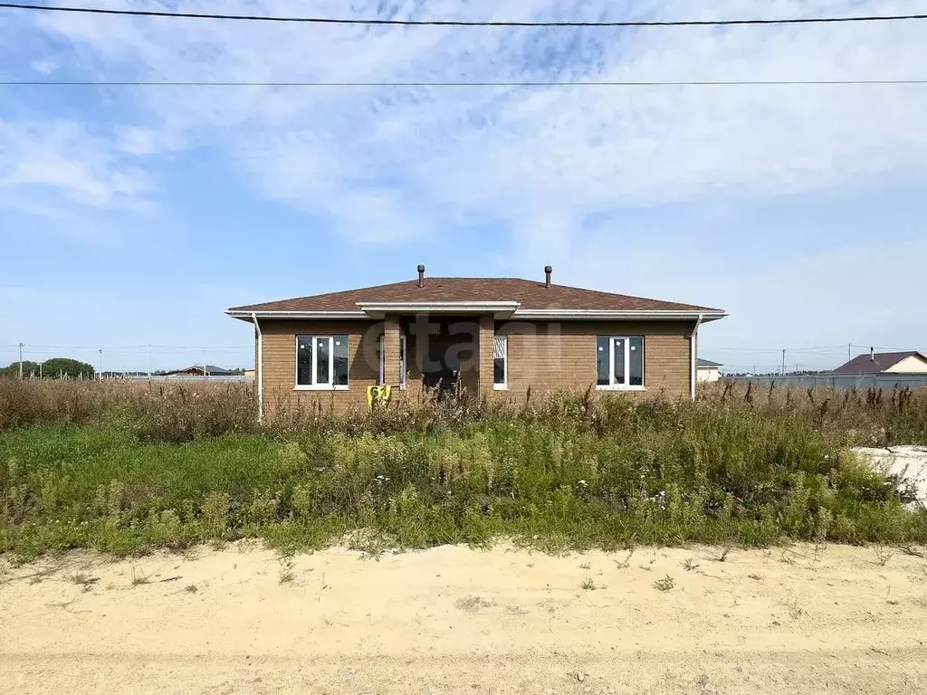 Дом в Тюменская область, Тюменский район, д. Малиновка, Малиновка кп  ... - Фото 0