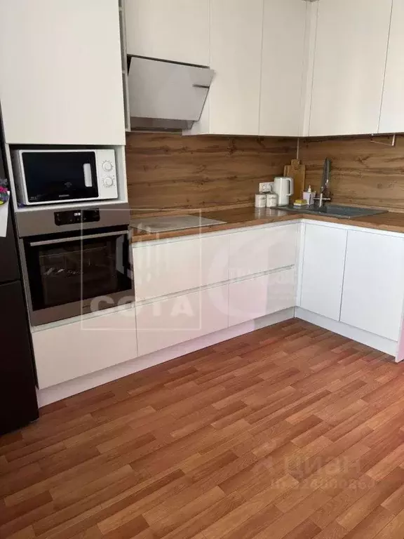 3-к кв. Воронежская область, Воронеж ул. Козо-Полянского, 1 (98.7 м) - Фото 2